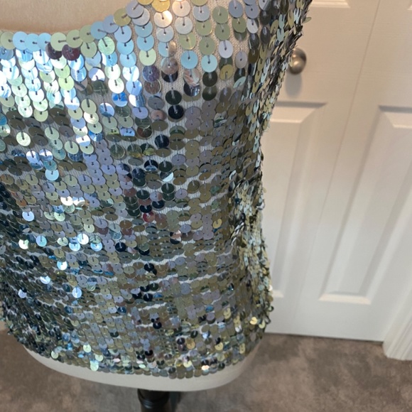 Women’s sequin halter top size L - Picture 3 of 5